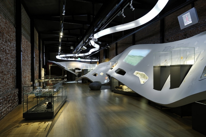 藝術(shù)展廳設(shè)計(jì)