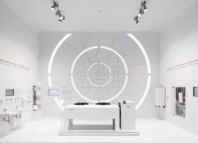 展廳設計中，玻璃材料的5種使用技巧！