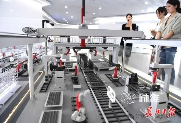 勵(lì)維新動(dòng)態(tài)|上了！長(zhǎng)江日版頭版頭條！